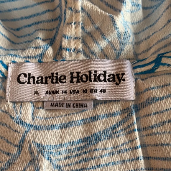 SOLD 🦩🦩 - Picture 7 of 10